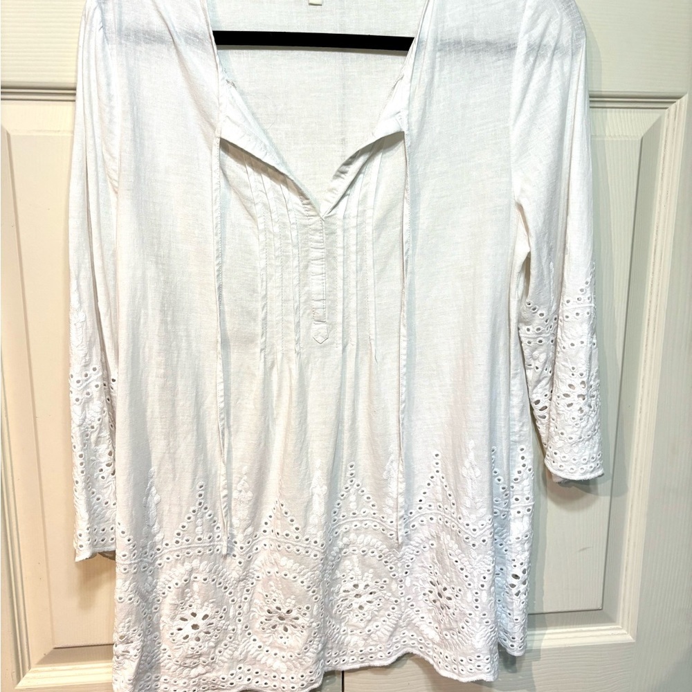Marina Luna Women’s White Eyelet Women's Linen blend Boho Top size Medium